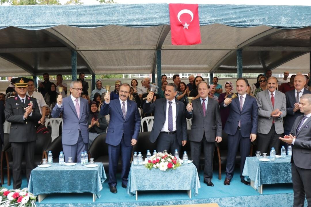 Samsun&rsquo;da 245 bin &ouml;ğrenci dersbaşı yaptı