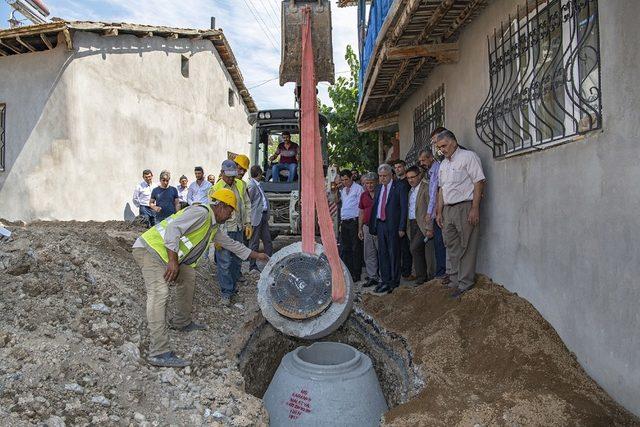 Başkan Polat, altyapı çalışmalarını inceledi