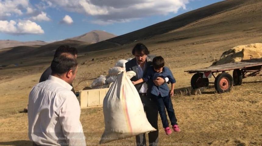 &lsquo;H&uuml;seyin Avni Ulaş Erzurum&rsquo;un medarı iftiharıdır&rsquo;