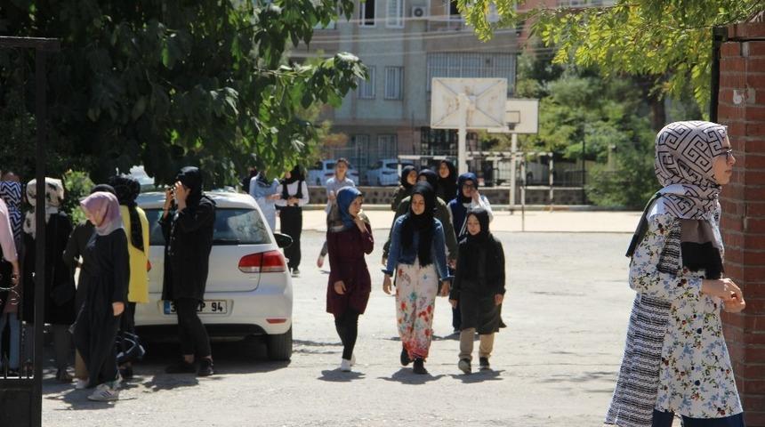 Şanlıurfa&rsquo;da 692 bin &ouml;ğrenci ders başı yaptı