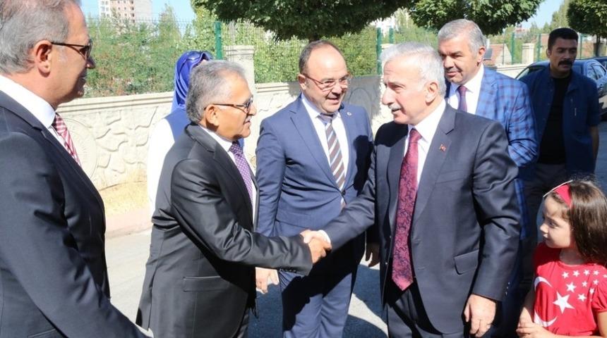 B&uuml;y&uuml;kkılı&ccedil;, "Melikgazi Belediyesince il&ccedil;e genelinde gerekli tedbirler alındı"