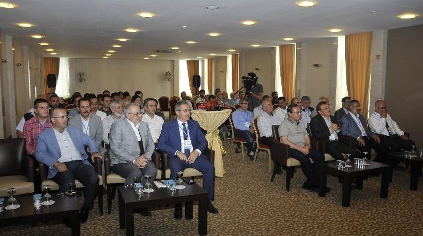 Uluslararası İmam Mat&uuml;ridi ve Mat&uuml;ridilik Litarat&uuml;r&uuml; Sempozyumu yapıldı