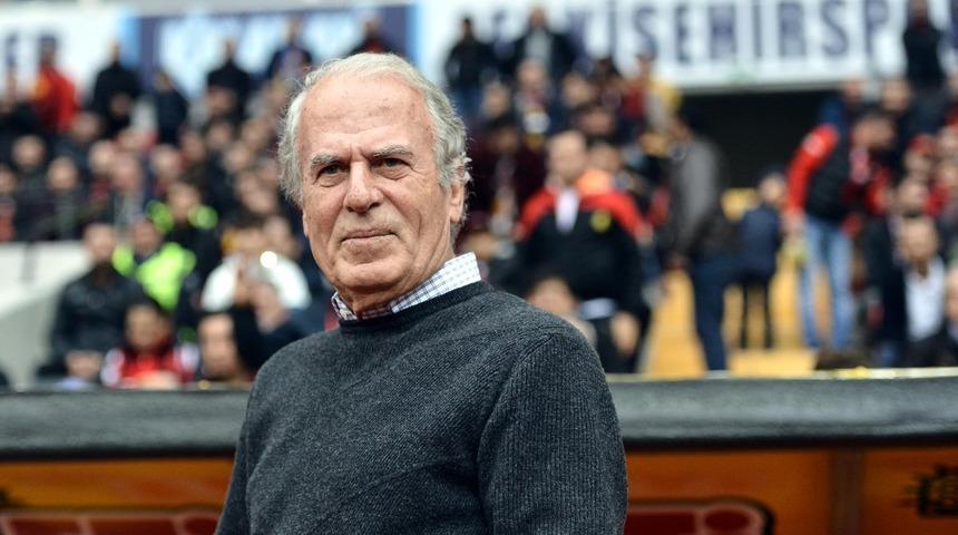 Mustafa Denizli Akhisarspor'la anlaşmak üzere!
