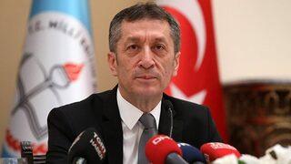 Milli Eğitim Bakanı Ziya Selçuk'tan Müzeyyen Senar ve Cem Karaca paylaşımı