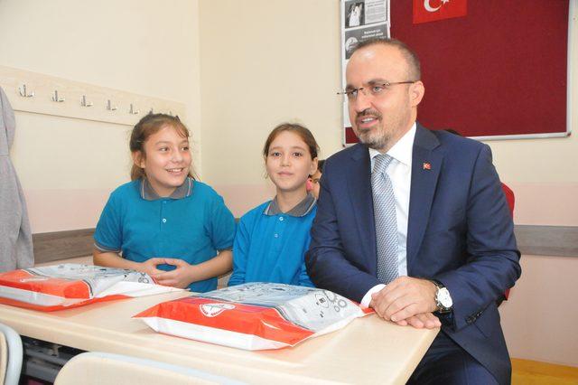 AK Partili Turan: Eğitime ayrılan bütçe 135 milyarı buldu