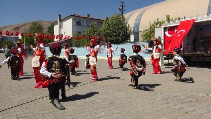 Tatvan’da 23 bin öğrenci ders başı yaptı G5