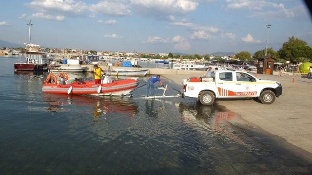 Burhaniye’de itfaiye botu hayat kurtarıyor