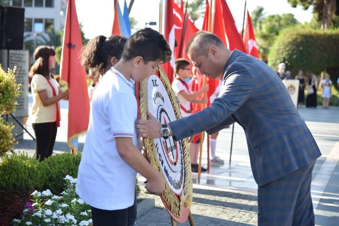 Alanya&rsquo;da 58 bin &ouml;ğrenci ders başı yaptı