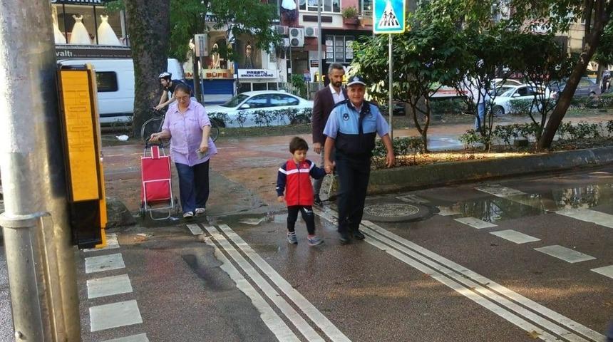 Okul &ccedil;evresinde zabıta n&ouml;beti