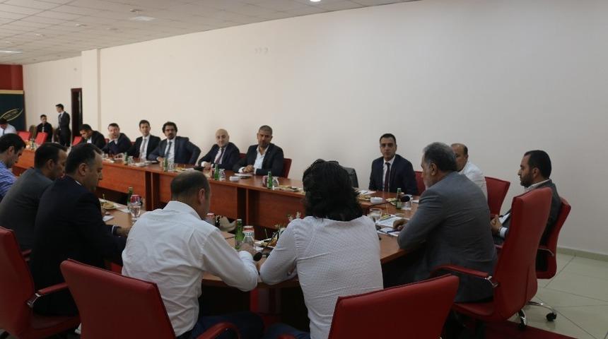 Finans sekt&ouml;r&uuml; temsilcileri Van TSO&rsquo;da bir araya geldi