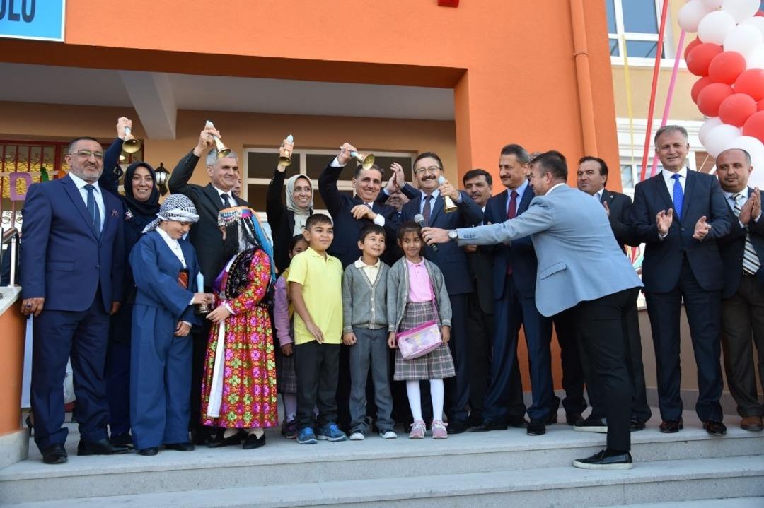 Altındağ&rsquo;da ders zili &ccedil;aldı