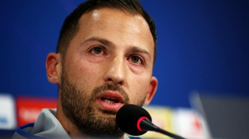 Schalke'nin hocası favoriyi açıkladı