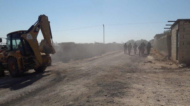 Eyyübiye’de 14 kaçak yapının yıkımı gerçekleşti