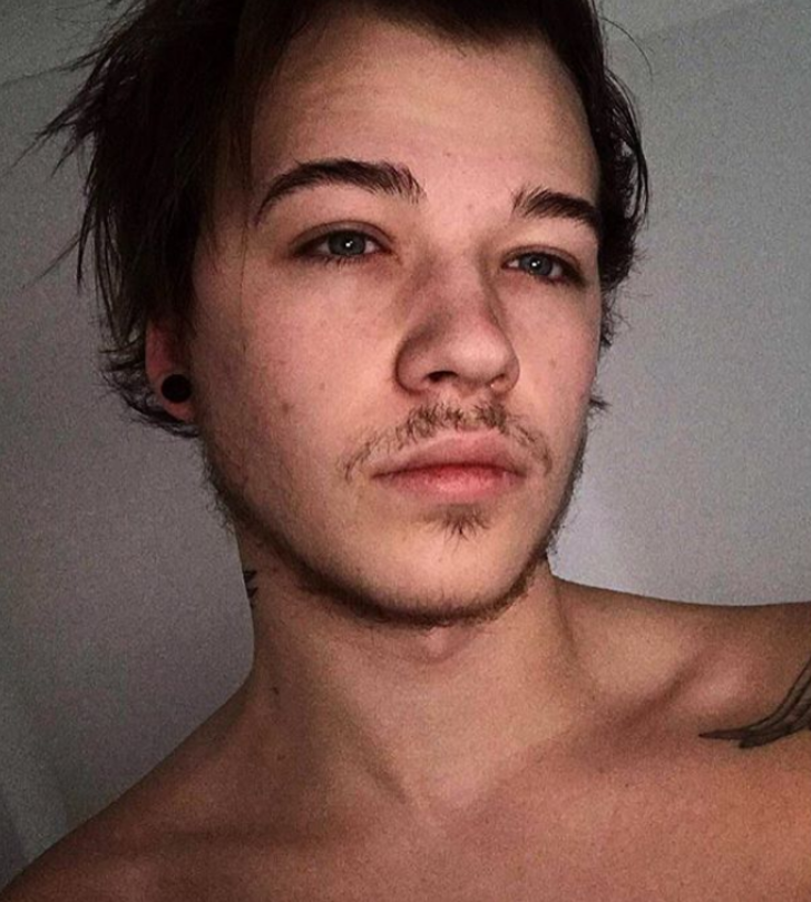 Ultrason görüntülerini gösterip... Ünlü Youtuber aylarca böyle dolandırılmış! G1