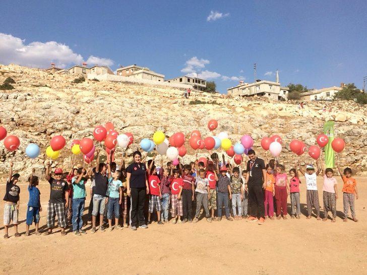 Babalar ve abiler sahada minikler oyunda G4