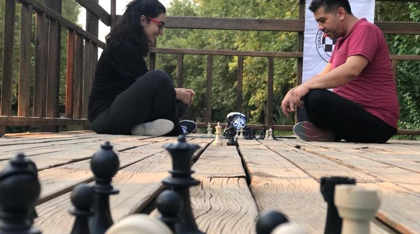 Kozan&rsquo;da &ldquo;Sokakta Satran&ccedil; Var&rdquo; etkinliği