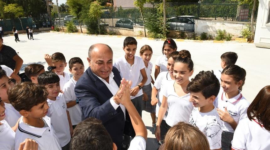 Başkan Hasan Arslan&rsquo;dan ilk g&uuml;n okul ziyaretleri