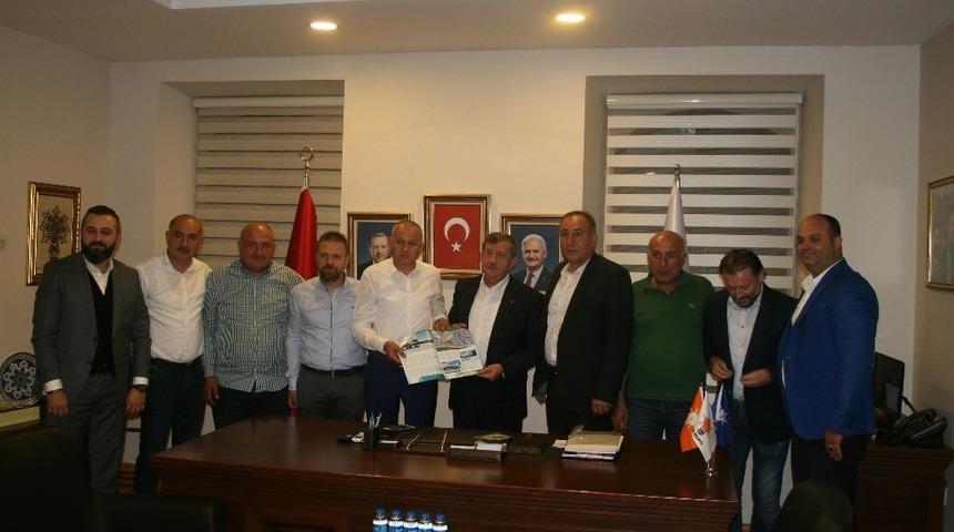 Sanayi esnafı yeni sanayi sitesi projeleriyle ilgili AK Parti İl Başkanı Revi ile g&ouml;r&uuml;şt&uuml;