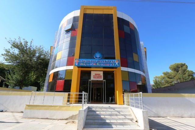 Akçakale Belediyesi kreş ve gündüz bakım evi açıldı