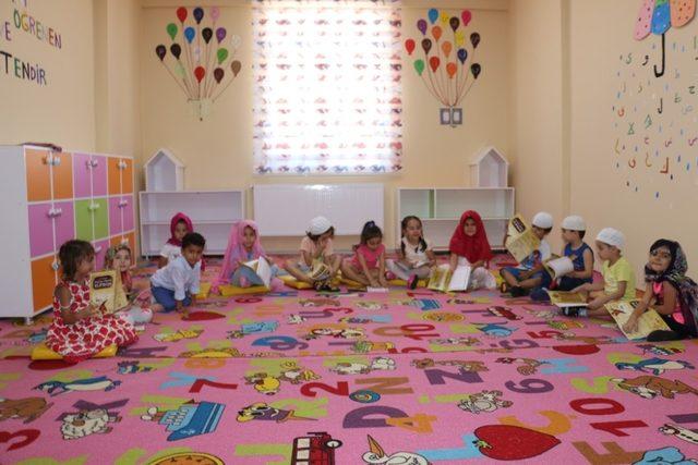 Akçakale Belediyesi kreş ve gündüz bakım evi açıldı