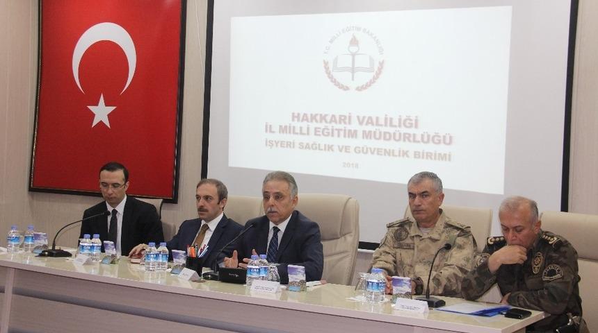 Hakkari&rsquo;de eğitim-&ouml;ğretim değerlendirme toplantısı