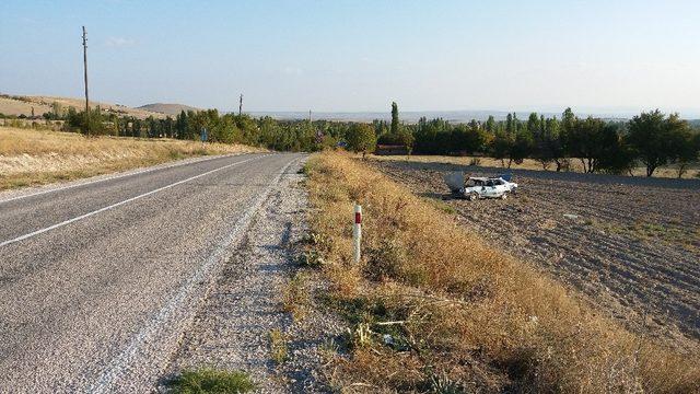 Günyüzü’ nde trafik kazası, 1’i ağır 2 kişi yaralandı