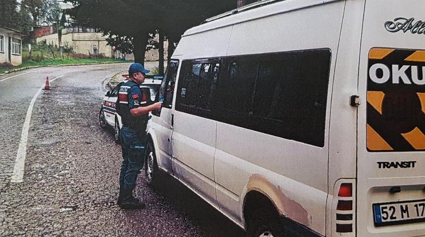 Ordu&rsquo;da 15 servis aracına ceza kesildi