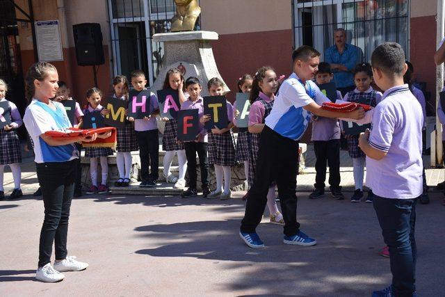 İlköğretim Haftası programı Atilla İlkokulu’nda kutlandı
