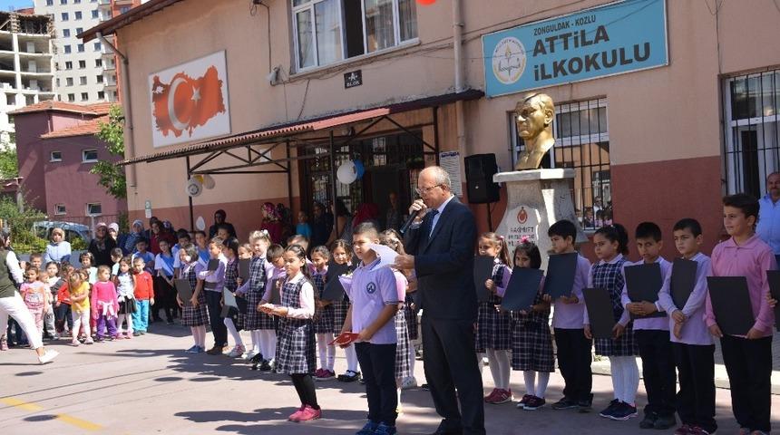 İlköğretim Haftası programı Atilla İlkokulu’nda kutlandı