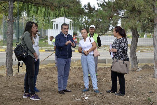 Başkan Ataç parkları yerinde inceledi