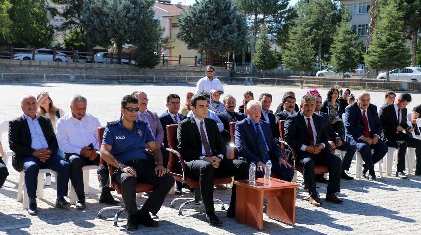 Darende ve Hekimhan&rsquo;da İlk&ouml;ğretim haftası kutlandı