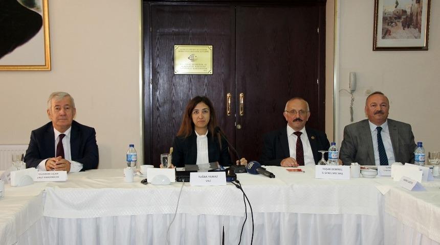 Yalova Valisi yatırımları anlattı