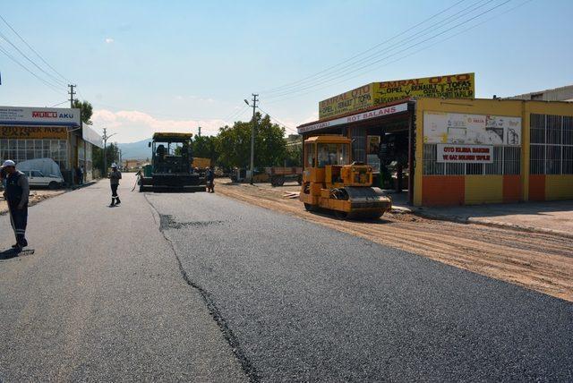 Dinar Yeni Sanayi Sitesi asfalta kavuşuyor