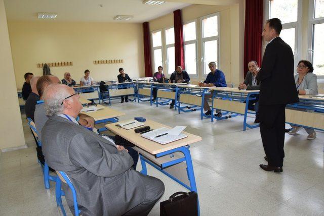Düzce Üniversitesi’nde “Eğitim-öğretim sürecini iyileştirme çalıştayı” başladı