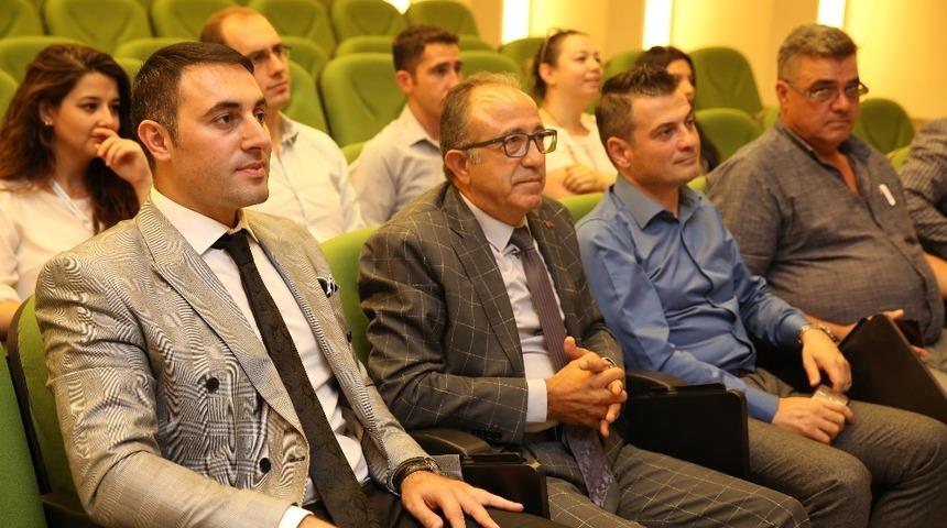 Manisa&rsquo;da &rsquo;&Ccedil;evreye Duyarlı Belediye&rsquo; toplantısı