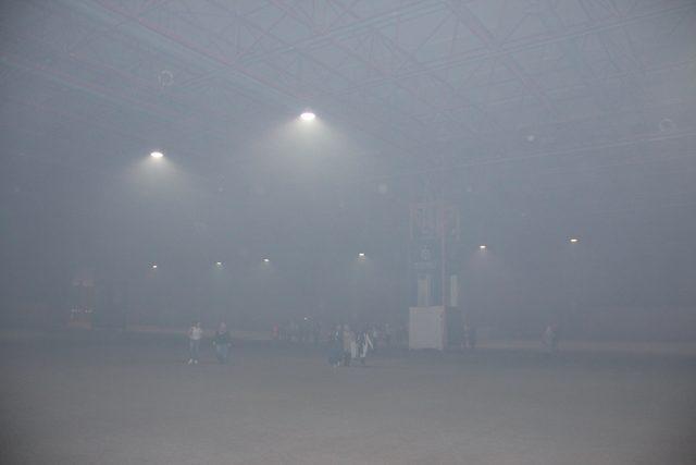 Kebap dumanı konseri iptal ettirdi 2