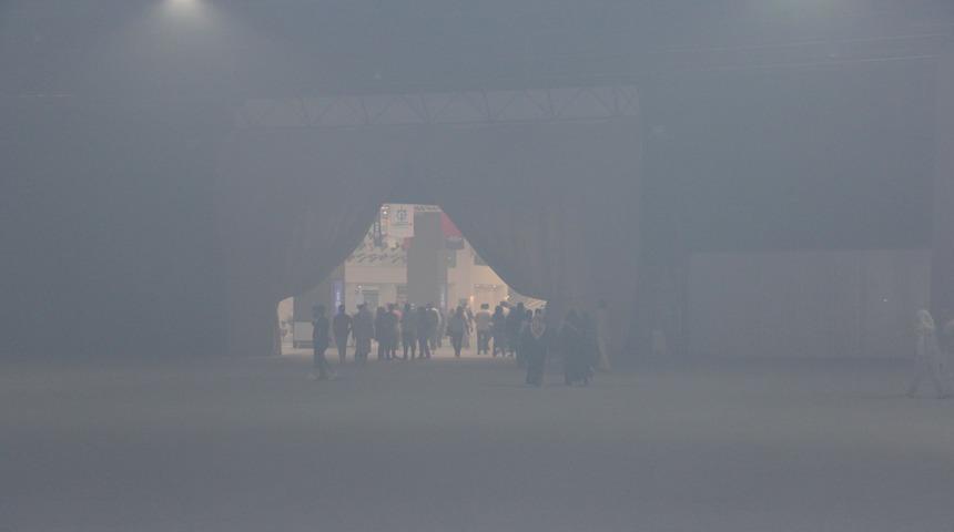 Kebap dumanı konseri iptal ettirdi