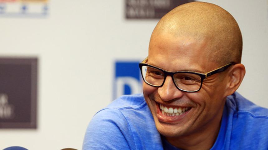 Alex de Souza'dan H&uuml;rriyet G&uuml;cer paylaşımı