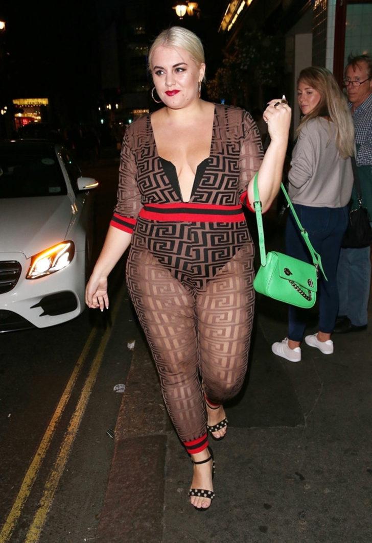 Transparan şov! Ne kilolarını, ne de selülitlerini umursadı! G3