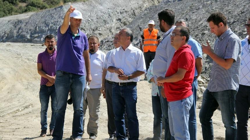 Zeytin diyarı Akhisar&rsquo;ı sulayacak barajların inşaatları s&uuml;r&uuml;yor