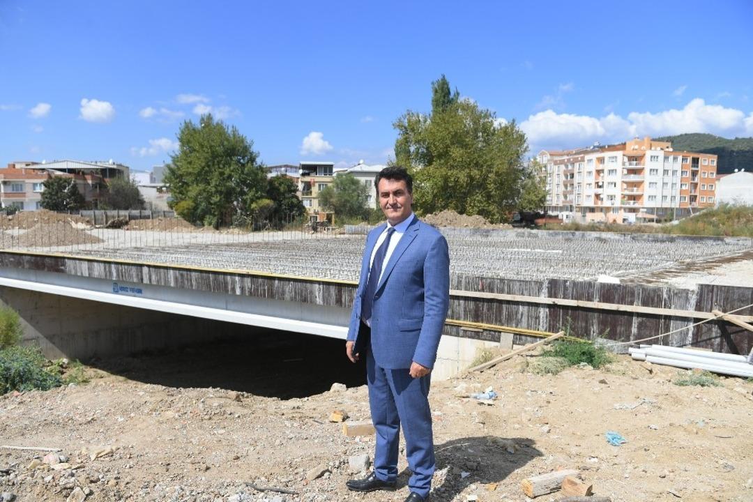 Avdancık K&ouml;pr&uuml;s&uuml; hızla y&uuml;kseliyor