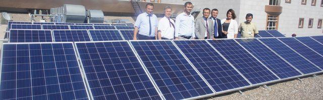 Alaşehir Devlet Hastanesi'ni artık güneş enerjisi aydınlatılacak