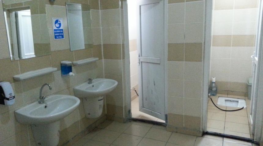 4 yaşındaki çocuğa okul tuvaletinde öğrenciler tarafından tecavüz edildi