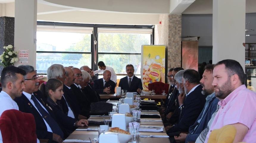 Başkan Bekler’den Gazilere kahvaltı programı.