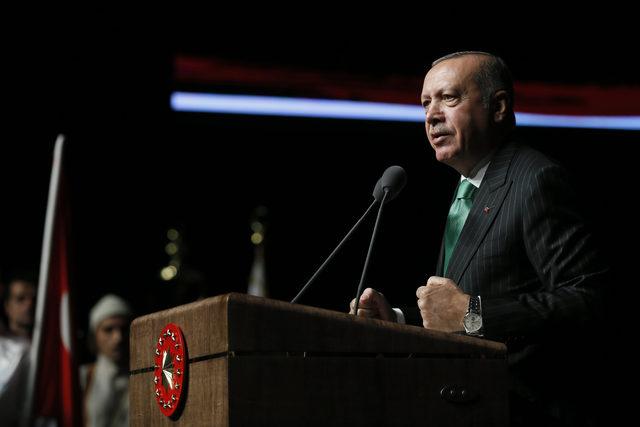 Erdoğan: Kriz, miriz filan sakın ha bunlara aldırmayın bunların hepsi manipülasyon (Geniş haber) 