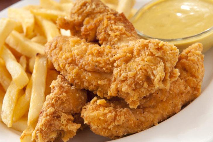  Çıtır tavuk diye aldı, içinden bakın ne çıktı G1