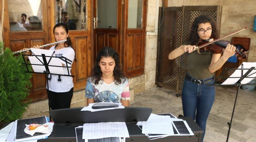 B&uuml;y&uuml;kşehir &Ccedil;ocuk Korosu, konsere hazırlanıyor