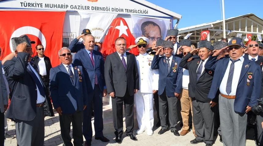 Didim Belediyesi, Gaziler Derneğine Atat&uuml;rk b&uuml;st&uuml; kazandırdı