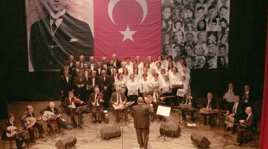B&uuml;y&uuml;kşehir T&uuml;rk Sanat M&uuml;ziği Korosu kayıtları devam ediyor