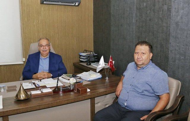 Adıyaman 1954 Spor yöneticileri Başkan Kutlu ile bir araya geldi